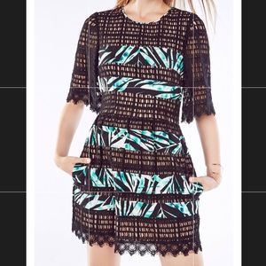 BCBG Layna Palms Print-Blocked Lace Dress
